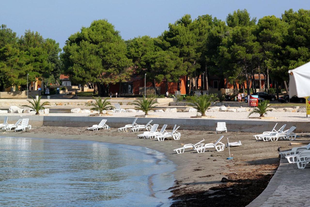 Apartments With A Parking Space Umag - 7109 מראה חיצוני תמונה