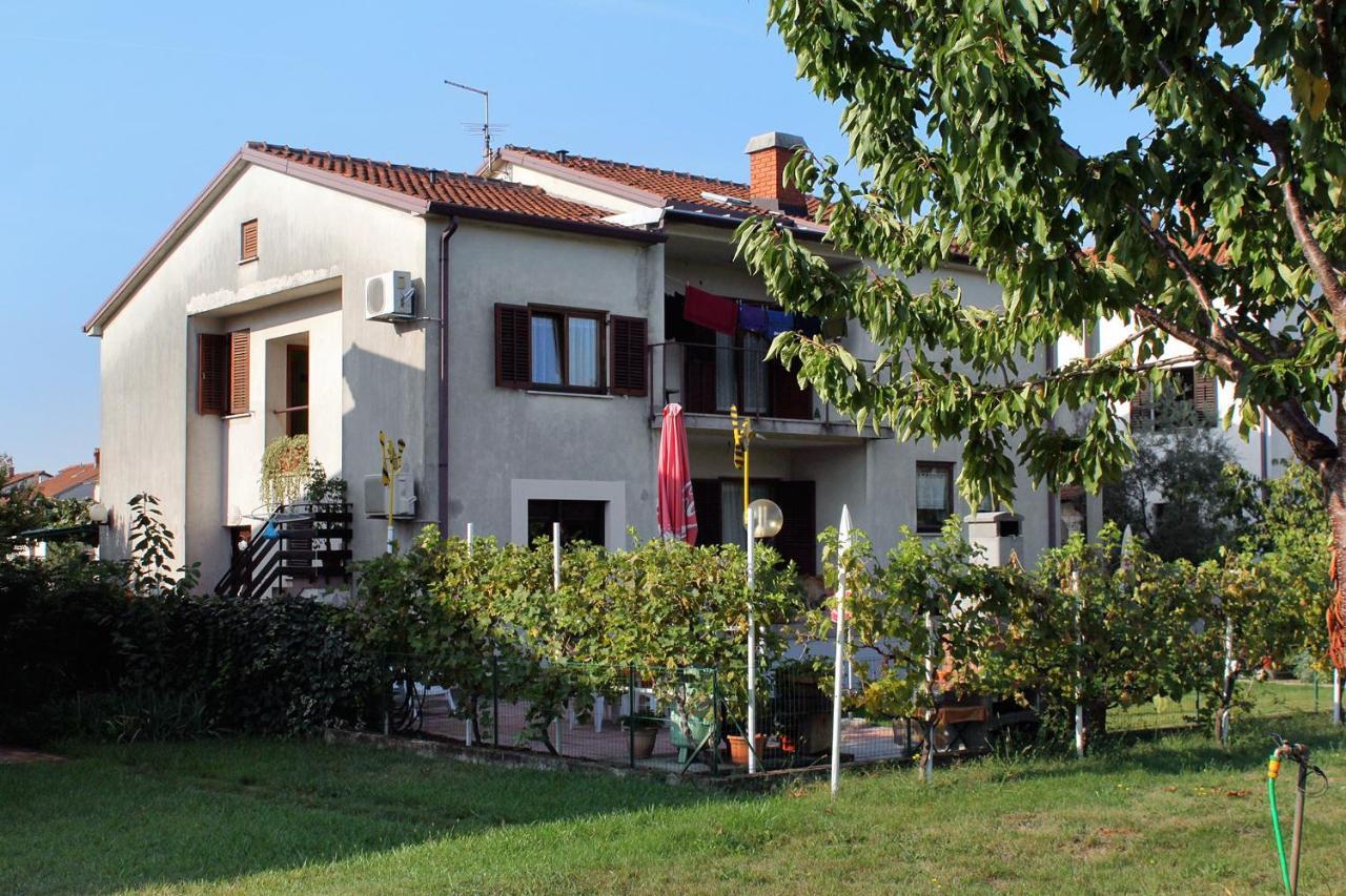 Apartments With A Parking Space Umag - 7109 מראה חיצוני תמונה
