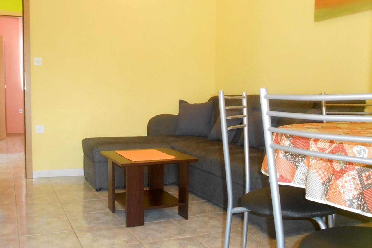 Apartments With A Parking Space Umag - 7109 מראה חיצוני תמונה