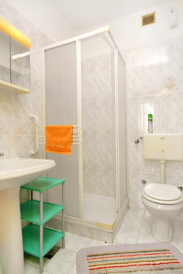 Apartments With A Parking Space Umag - 7109 מראה חיצוני תמונה